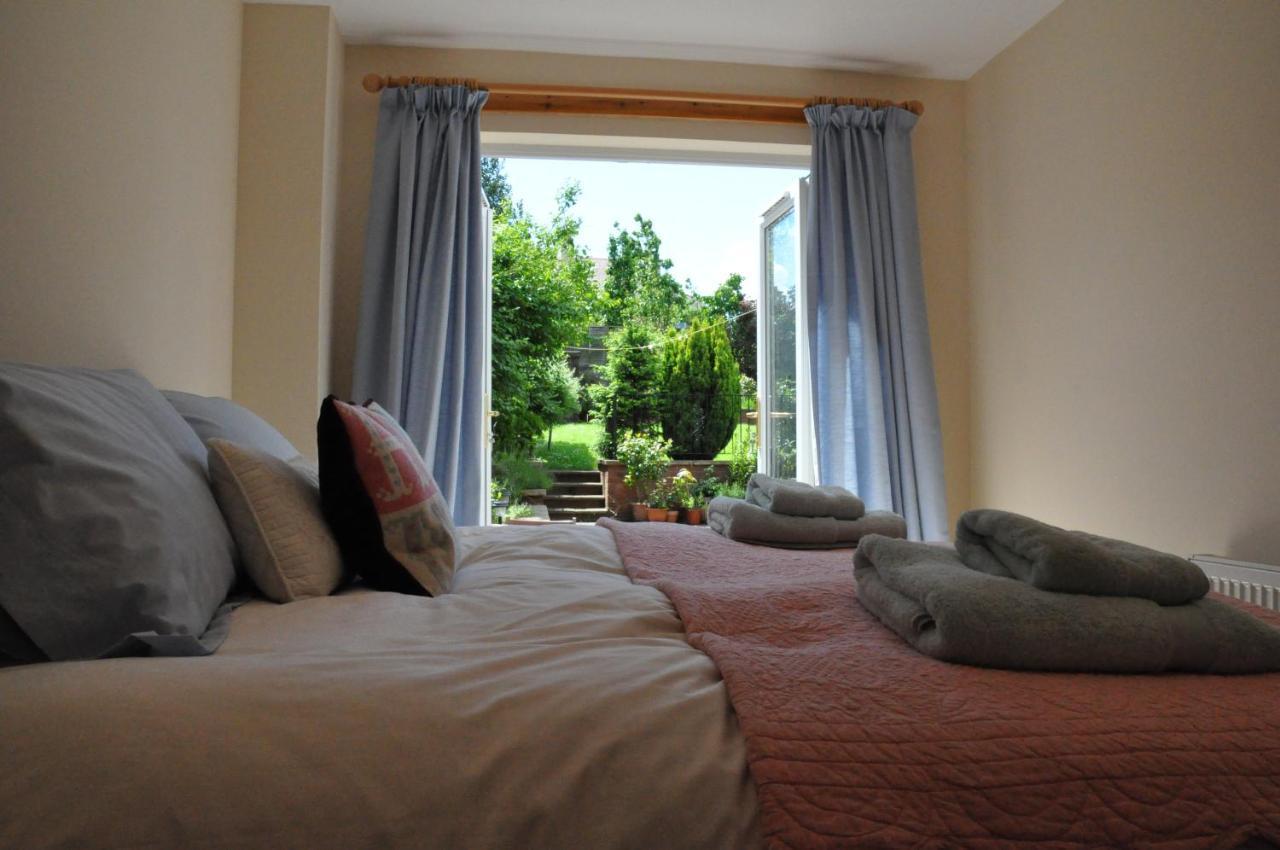 On The Brae 3* Edinburgh